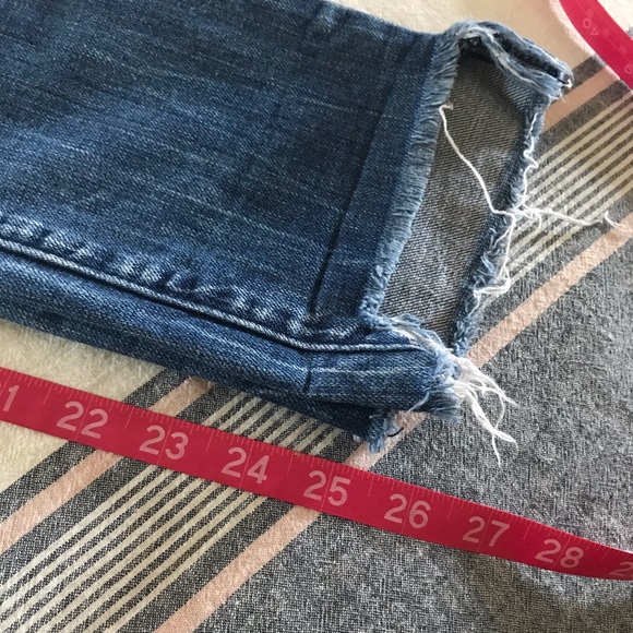 • PRICE FIRM ‼️  BLANK NYC | 29 | Distressed | Step-hem - Picture 11 of 12